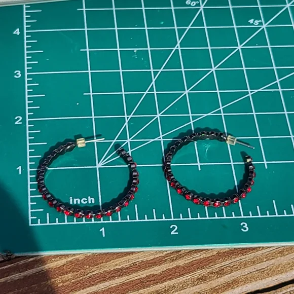 Ladies earrings for sale red blk - Picture 4 of 8